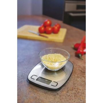 Digitální kuchyňská váha 2xAAA stříbrná
