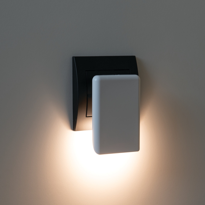 Kanlux 37394 - LED Orientační svítidlo se soumrakovým senzorem do zásuvky ORISA LED/0,28W/230V bílá