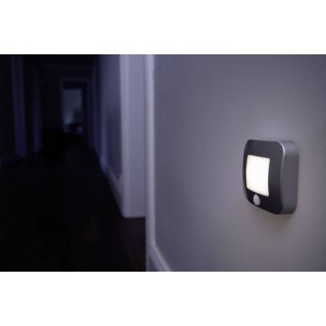Ledvance - LED Orientační svítidlo se senzorem NIGHTLUX LED/0,25W/3xAAA