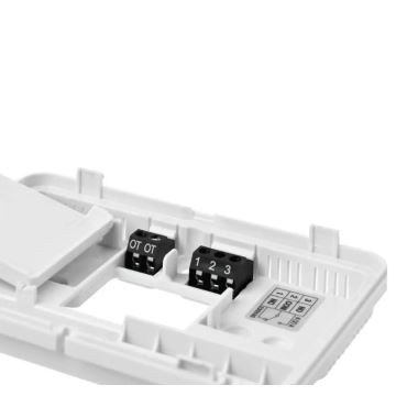 Programovatelný termostat 2xAA